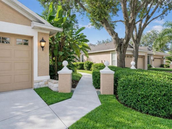 19128 LAKE AUDUBON DRIVE, TAMPA, FL 33647