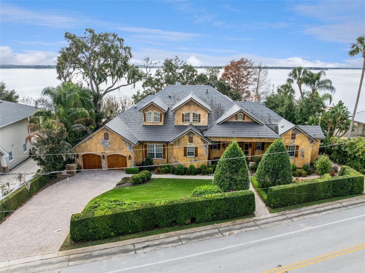 1490 Lakeshore Drive, Mount Dora, FL 32757 Photo