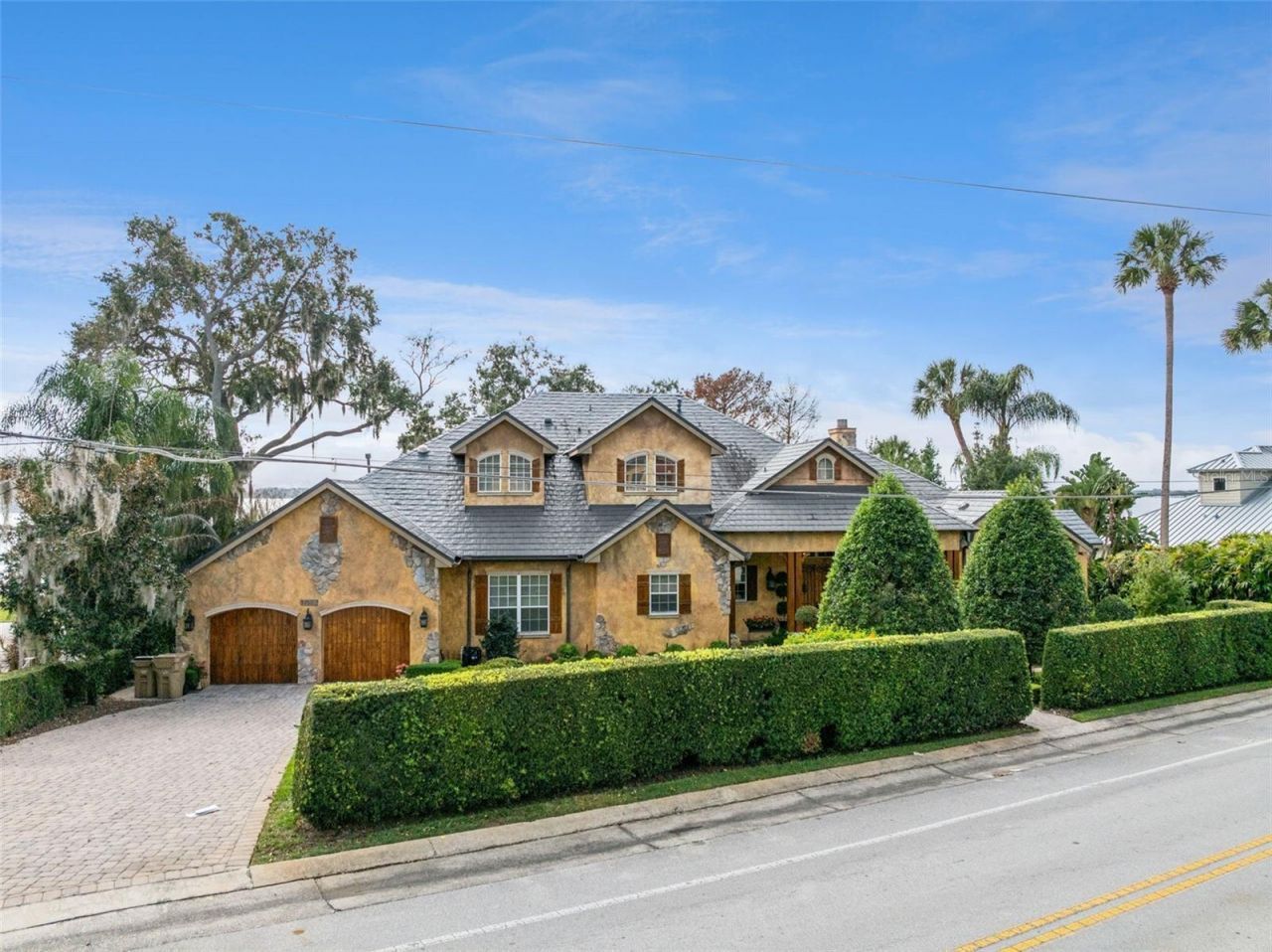 1490 Lakeshore Drive, Mount Dora, FL 32757 Photo