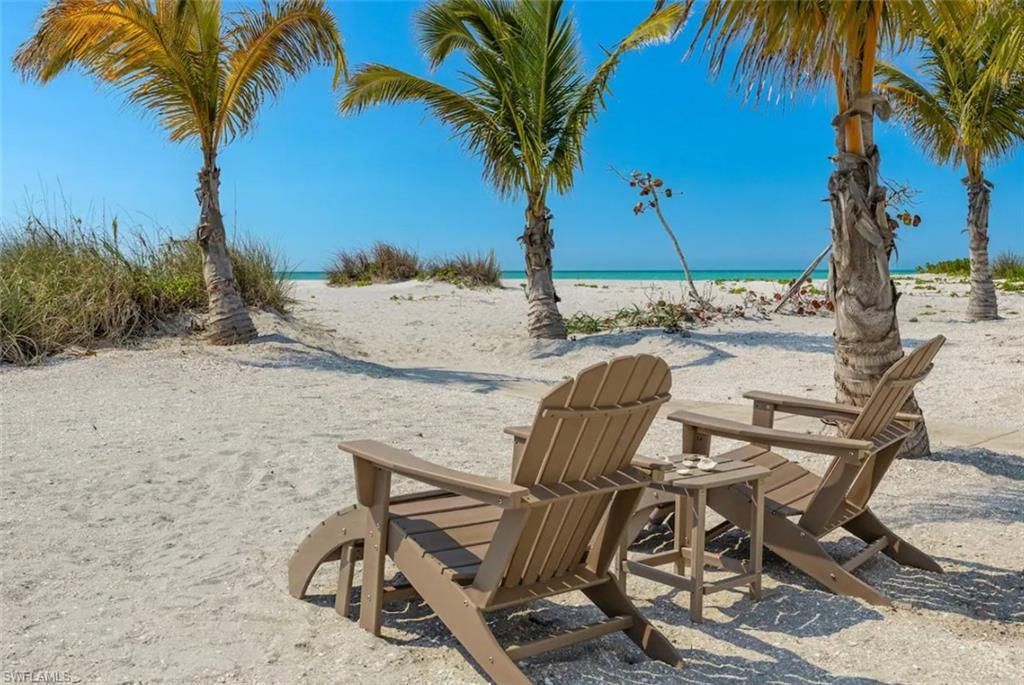 2740 N Beach Rd, Unit A & B, Englewood, FL 34223 Photo