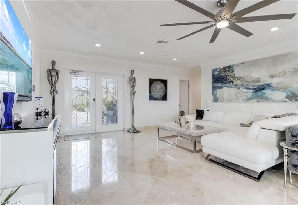 2740 N Beach Rd, Unit A & B, Englewood, FL 34223 Photo