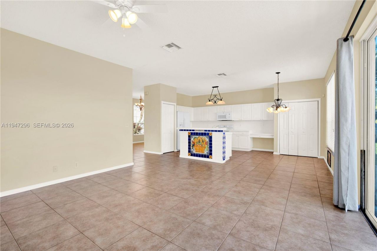 2346 SW 164th Ave, Miramar, FL 33027 Photo
