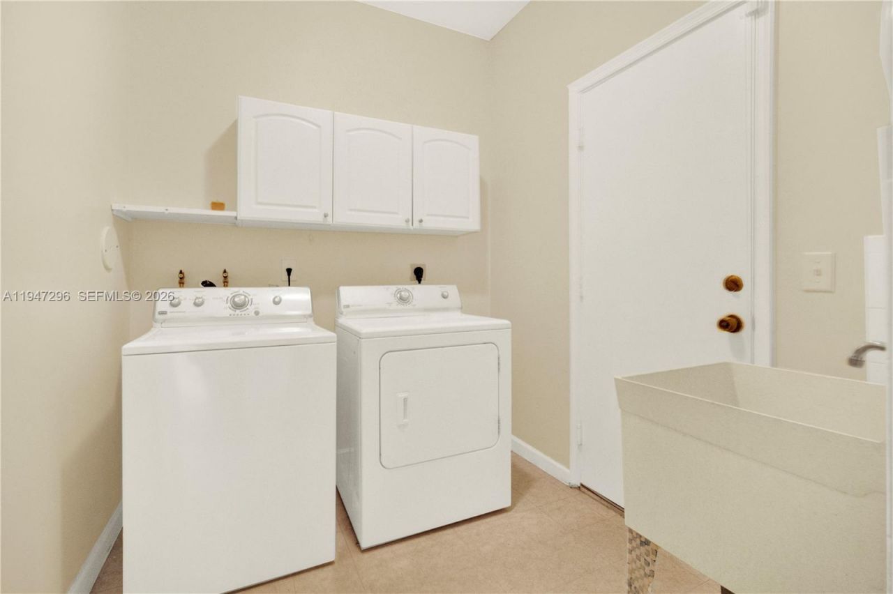 2346 SW 164th Ave, Miramar, FL 33027 Photo