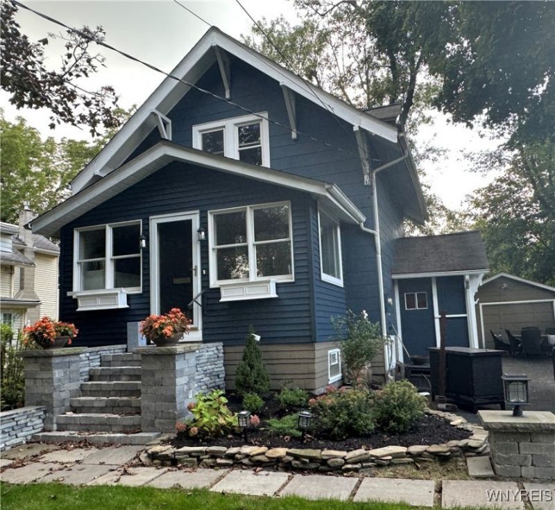 103 Linwood Avenue, Williamsville, NY 14221 Main Photo