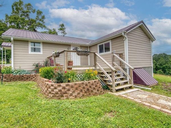 10565 W State Highway 76 , Cape Fair, MO 65624