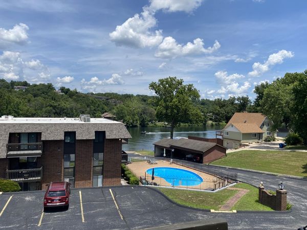 130 Wilshire Drive, Unit 34, Hollister, MO 65672