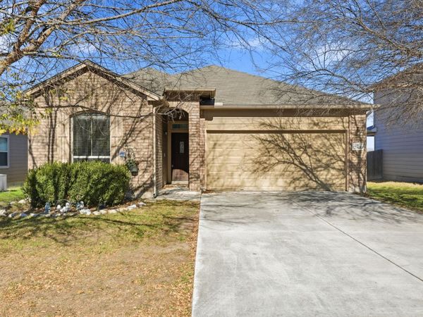 2968 nicholas, New Braunfels, TX 78130
