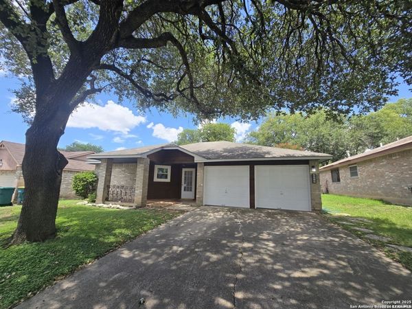 8015 FOREST ASH, Live Oak, TX 78233