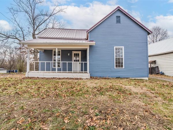 607 N 2nd Street , Central City, KY 42330