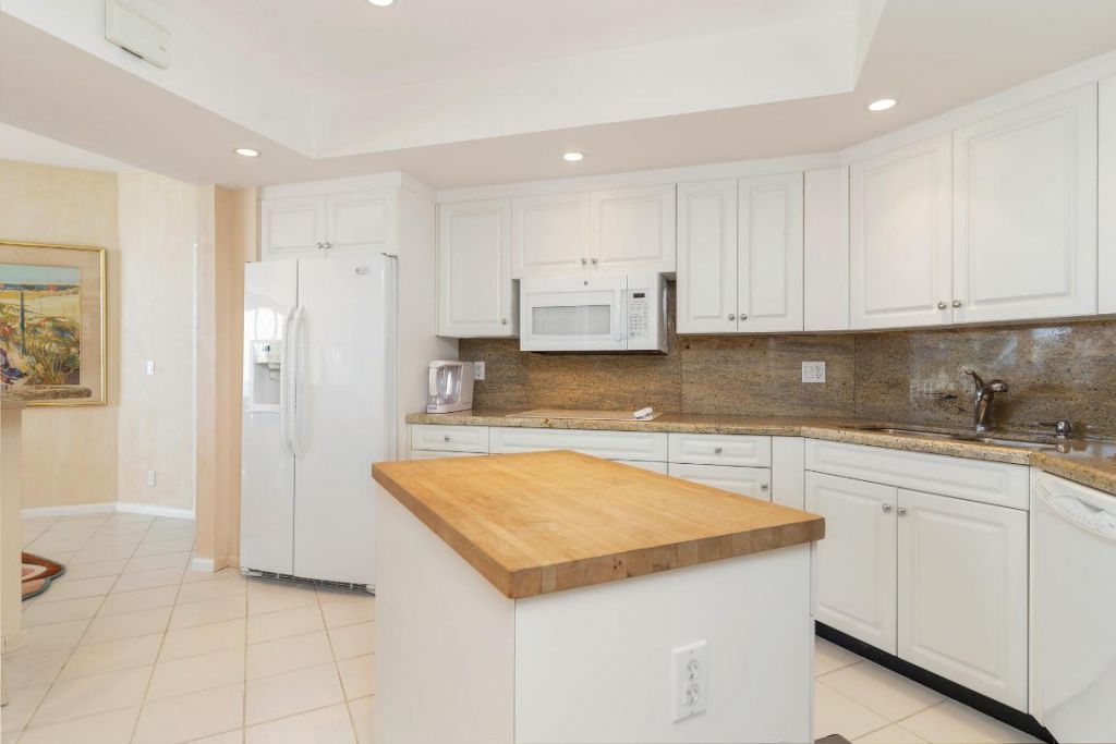 2000 S Ocean Boulevard, Unit 208-S, Palm Beach, FL 33480 Photo