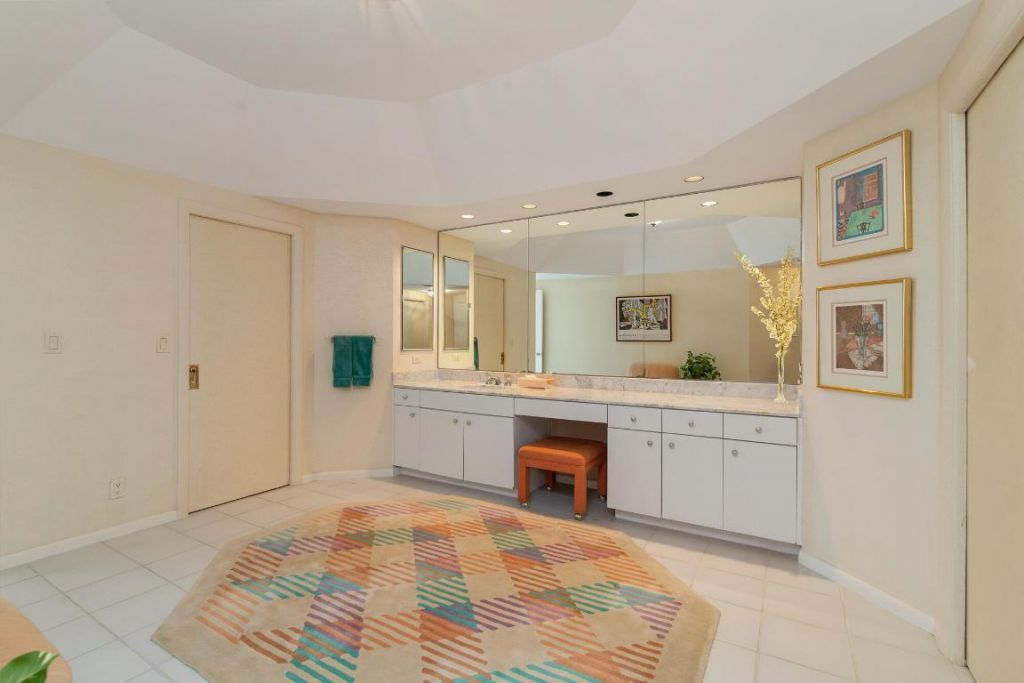 2000 S Ocean Boulevard, Unit 208-S, Palm Beach, FL 33480 Photo