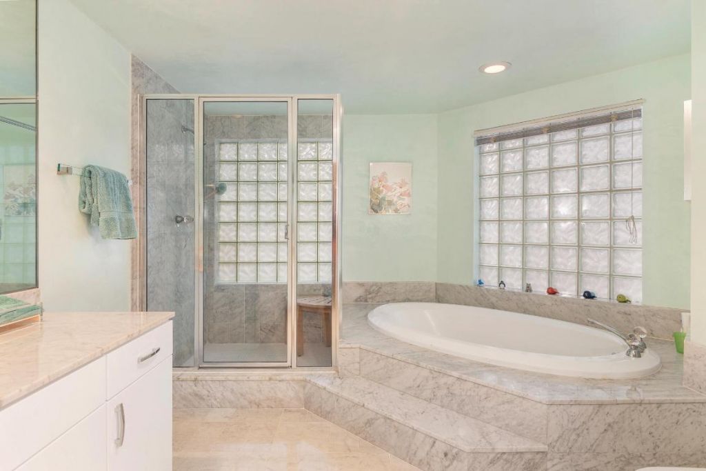 2000 S Ocean Boulevard, Unit 208-S, Palm Beach, FL 33480 Photo