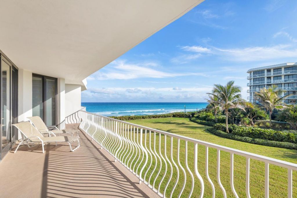 2000 S Ocean Boulevard, Unit 208-S, Palm Beach, FL 33480 Photo