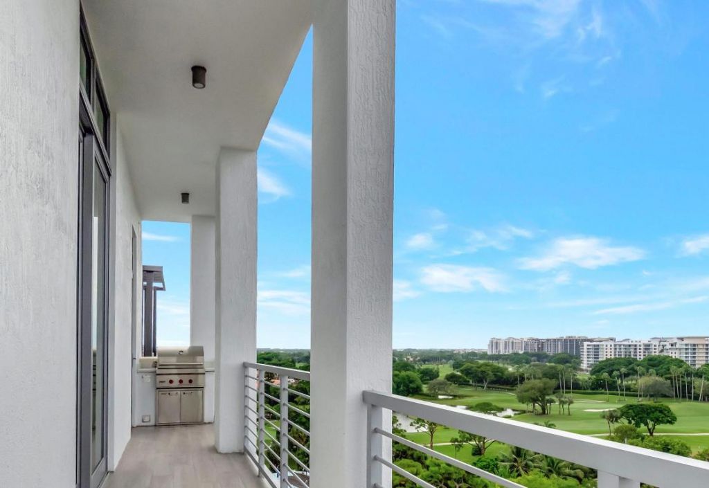 475 E Royal Palm Road, Unit Ph 906, Boca Raton, FL 33432 Photo