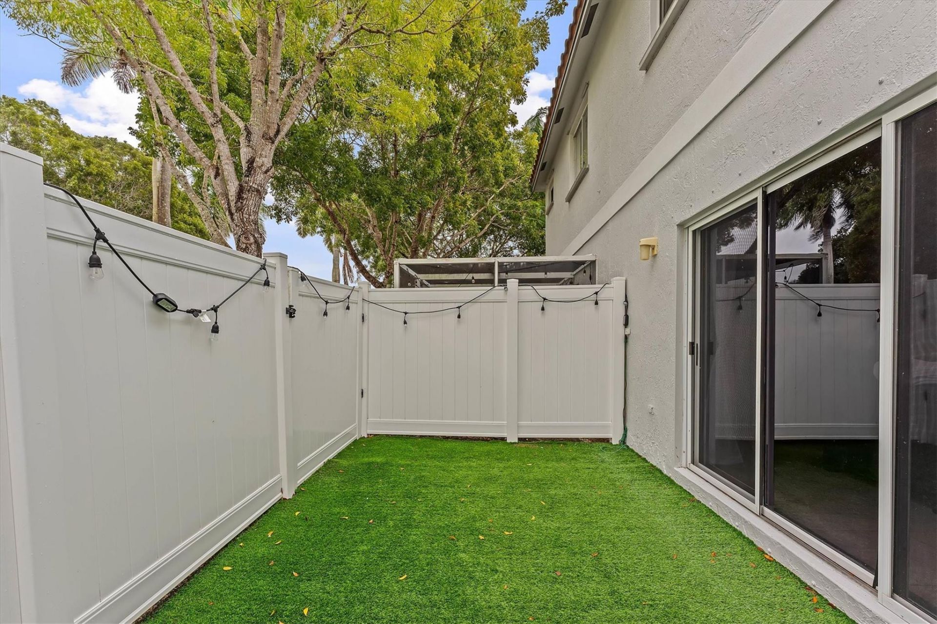 20815 NW 2nd Street, Unit 20815, Pembroke Pines, FL 33029 Photo