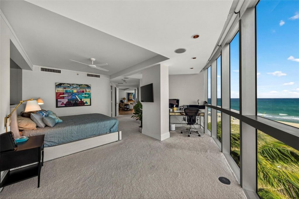 1200 Holiday Drive, Unit 402, Fort Lauderdale, FL 33316 Photo