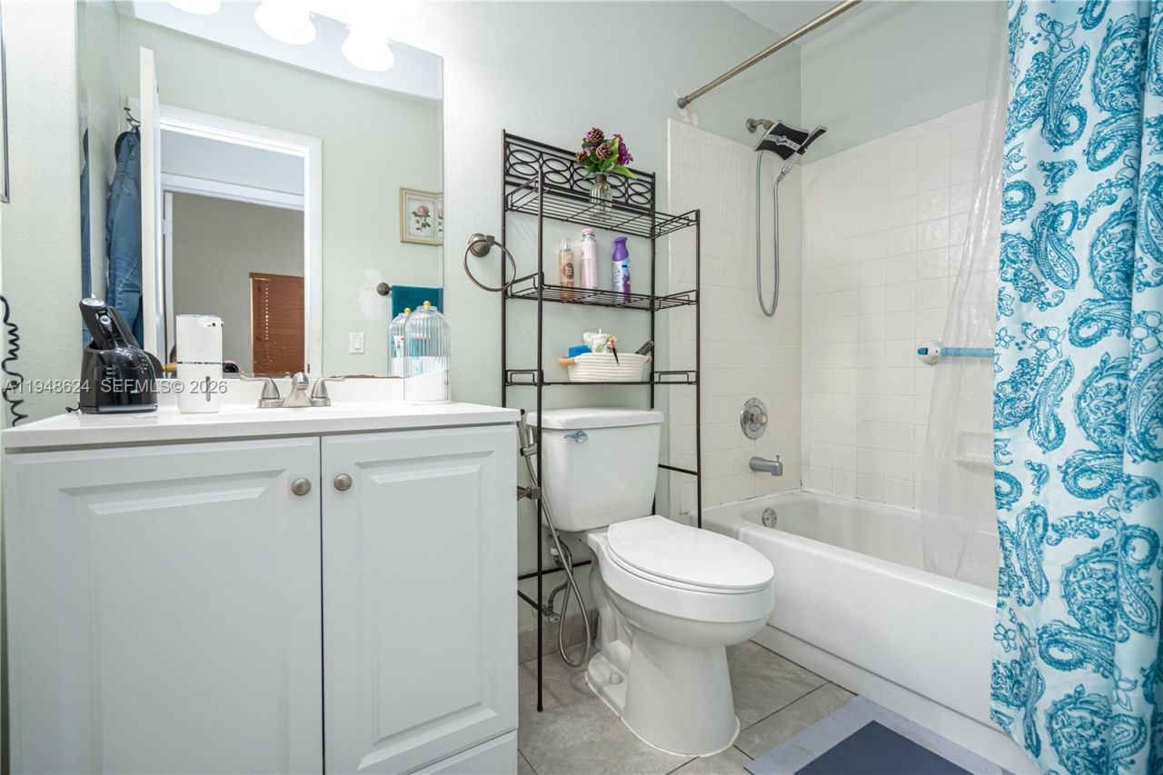 15235 SW 64th Ter, Unit 9-35, Miami, FL 33193 Photo