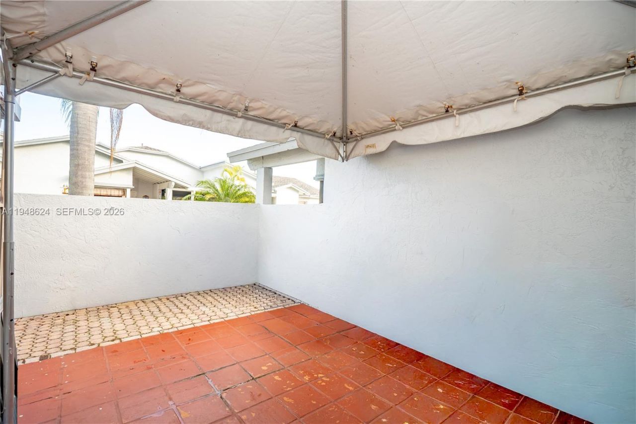 15235 SW 64th Ter, Unit 9-35, Miami, FL 33193 Photo