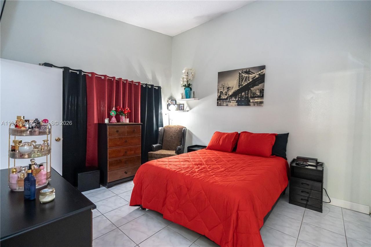 15235 SW 64th Ter, Unit 9-35, Miami, FL 33193 Photo