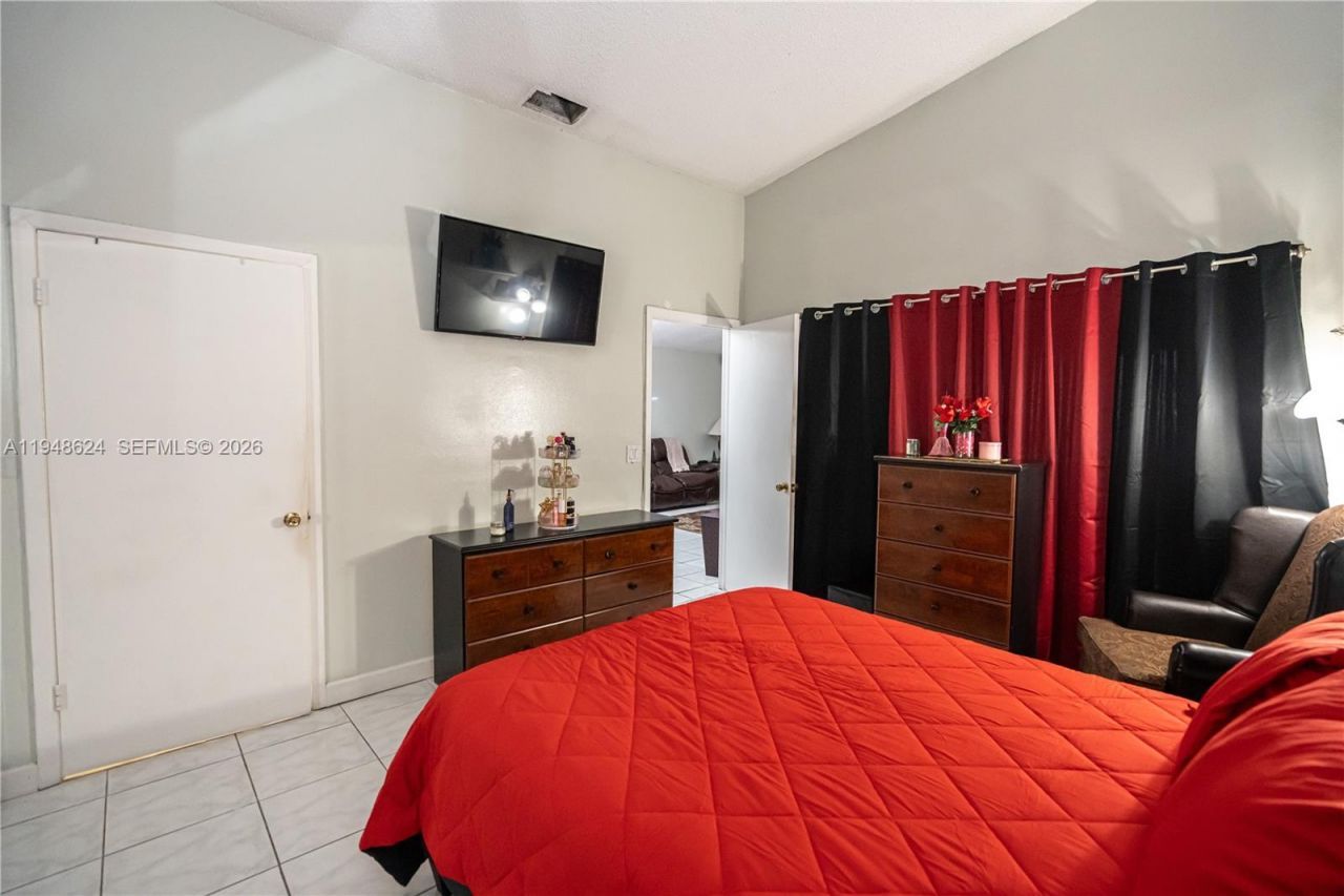 15235 SW 64th Ter, Unit 9-35, Miami, FL 33193 Photo