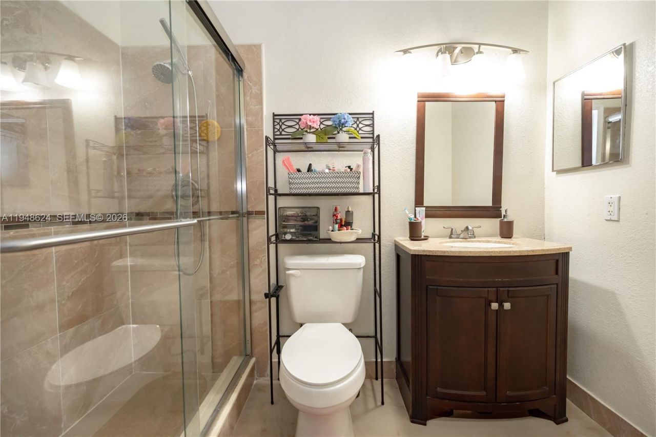 15235 SW 64th Ter, Unit 9-35, Miami, FL 33193 Photo