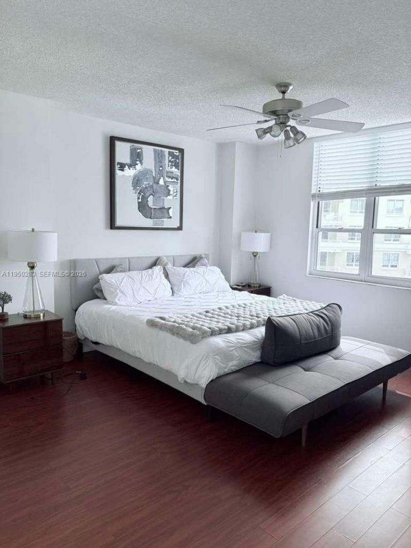 701 Brickell Key Blvd , Unit 1105, Miami, FL 33131 Photo