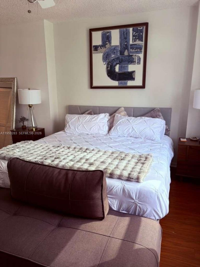 701 Brickell Key Blvd , Unit 1105, Miami, FL 33131 Photo