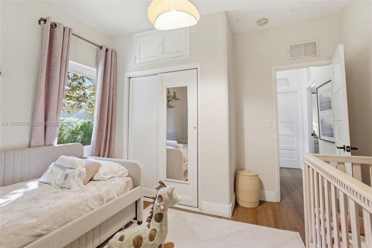 453 NE 89th St , El Portal, FL 33138 Photo