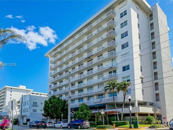 401 Ocean Dr, Unit 425, Miami Beach, FL 33139