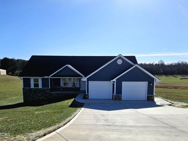 260 Thompson Rd, Madisonville, TN 37354