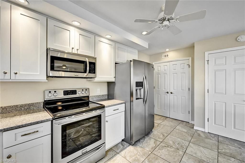 4265 Island Cir, Unit B, Fort Myers, FL 33919 Photo