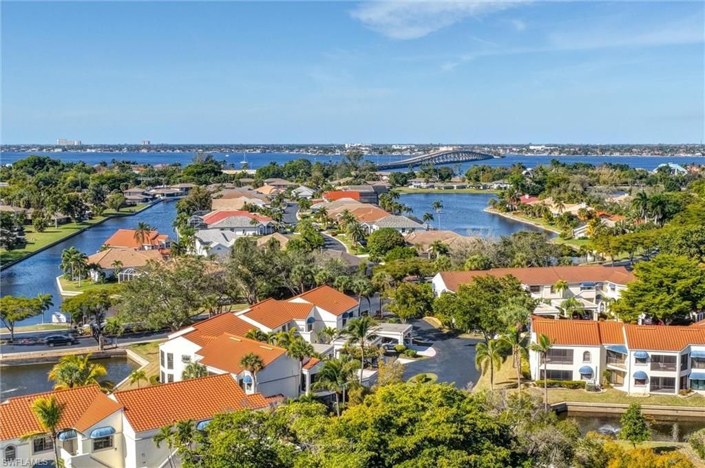 4265 Island Cir, Unit B, Fort Myers, FL 33919 Photo