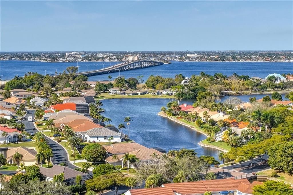 4265 Island Cir, Unit B, Fort Myers, FL 33919 Photo