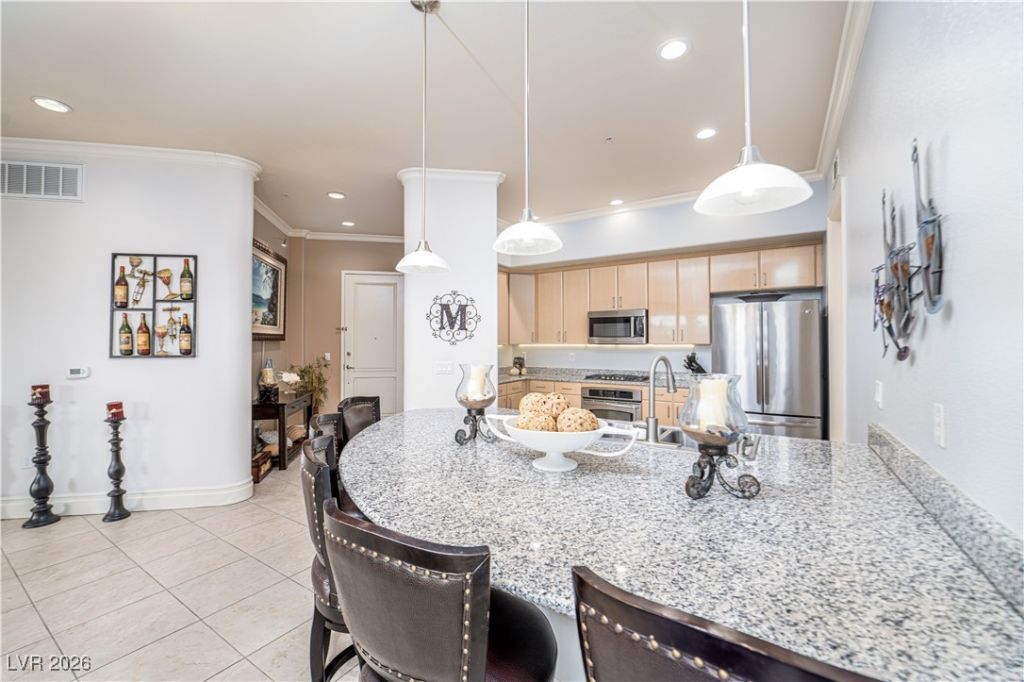 62 E Serene Avenue, Unit 422, Las Vegas, NV 89123 Main Photo