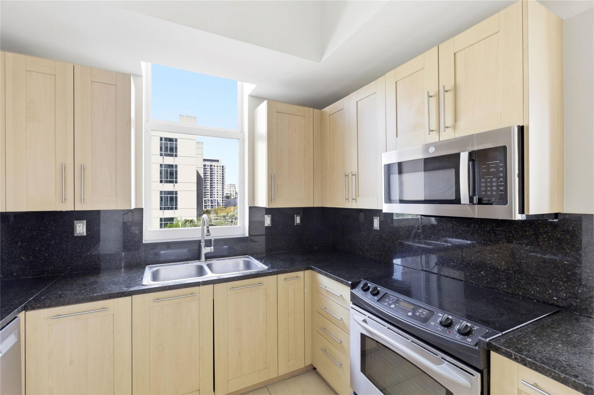 511 SE 5th Avenue, Unit 616, Fort Lauderdale, FL 33301 Photo