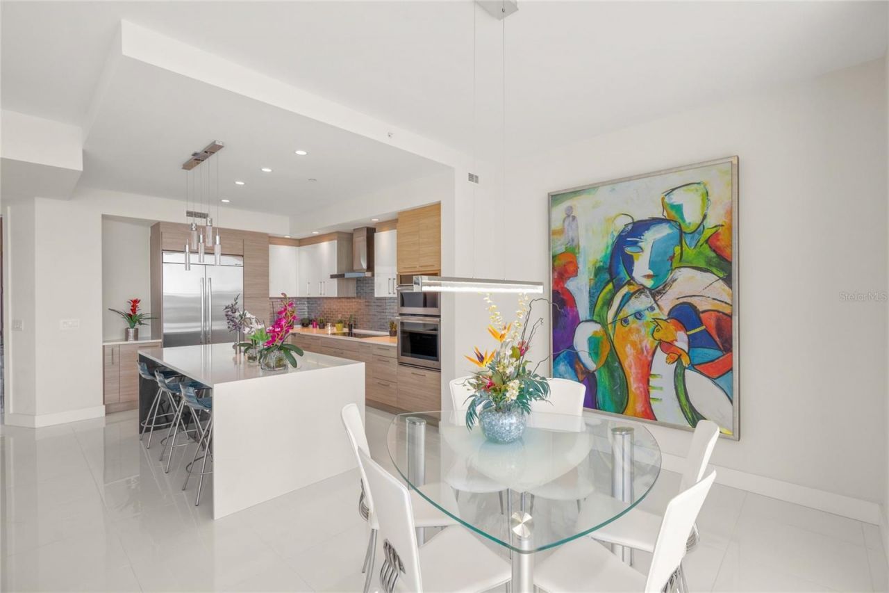 1155 N Gulfstream Avenue, Unit 708, Sarasota, FL 34236 Photo