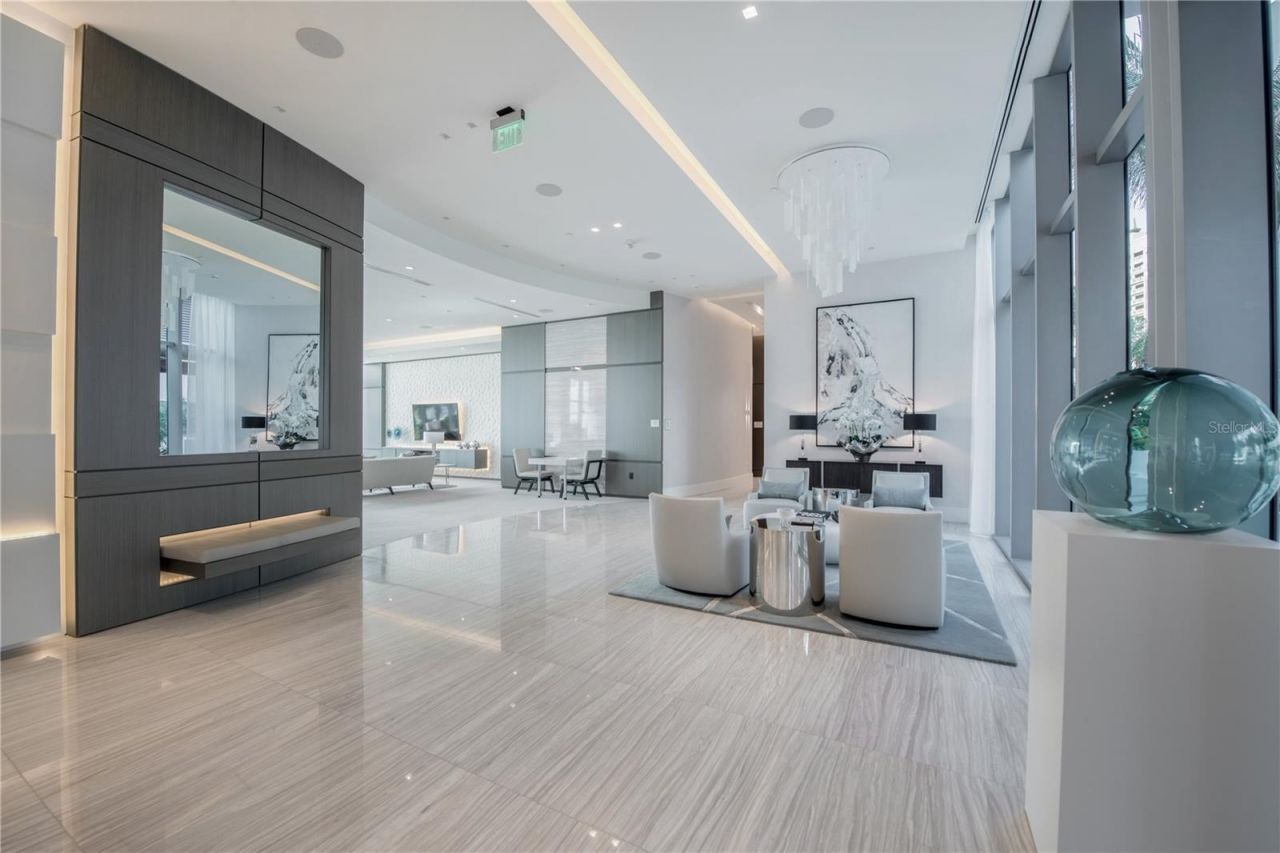 1155 N Gulfstream Avenue, Unit 708, Sarasota, FL 34236 Photo