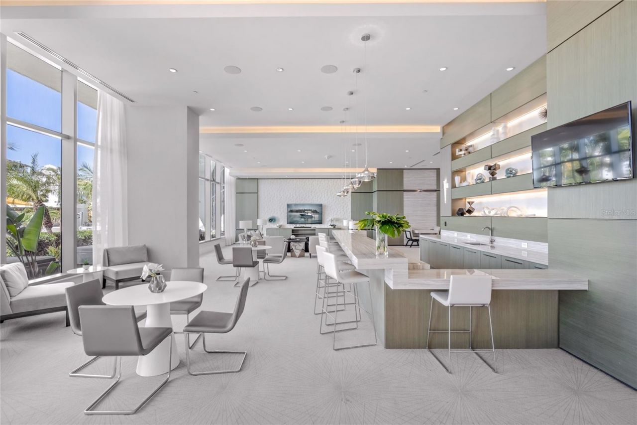 1155 N Gulfstream Avenue, Unit 708, Sarasota, FL 34236 Photo