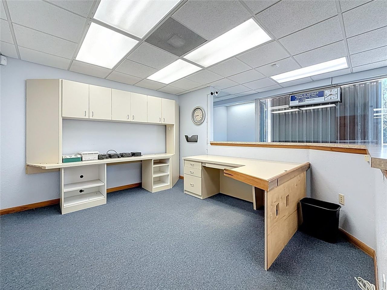 550 E Bay Drive, Largo, FL 33770 Photo