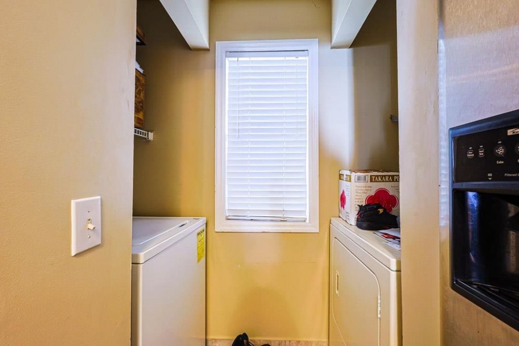 465 White River Dr. Photo 19