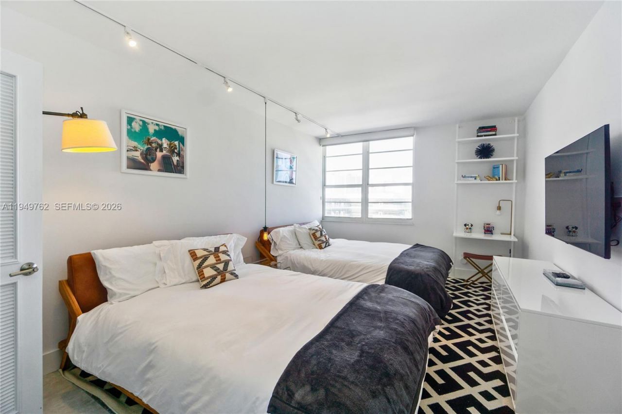 100 Lincoln Rd, Unit 1447, Miami Beach, FL 33139 Photo