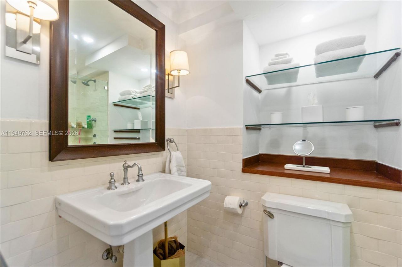 100 Lincoln Rd, Unit 1447, Miami Beach, FL 33139 Photo
