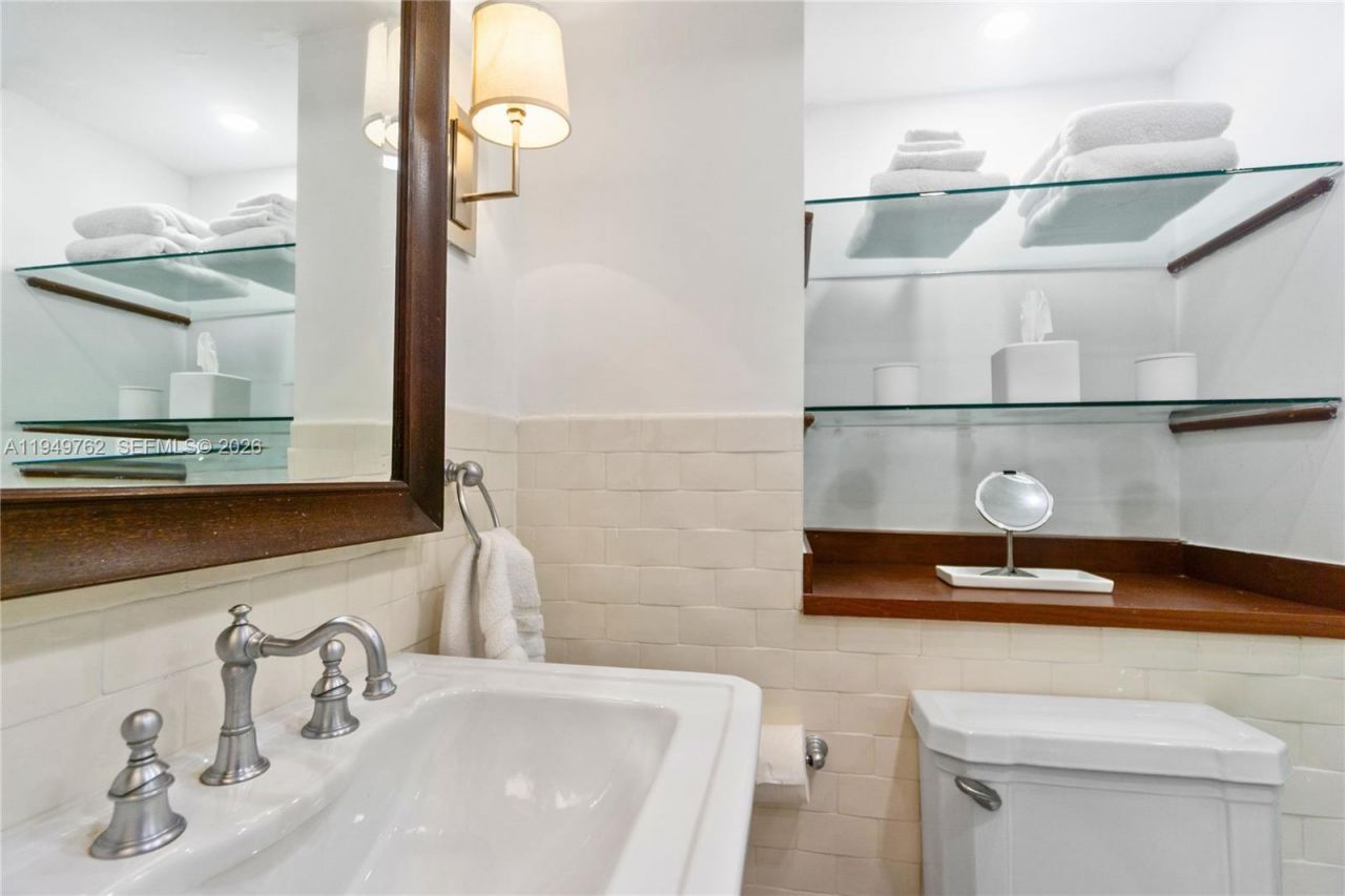 100 Lincoln Rd, Unit 1447, Miami Beach, FL 33139 Photo