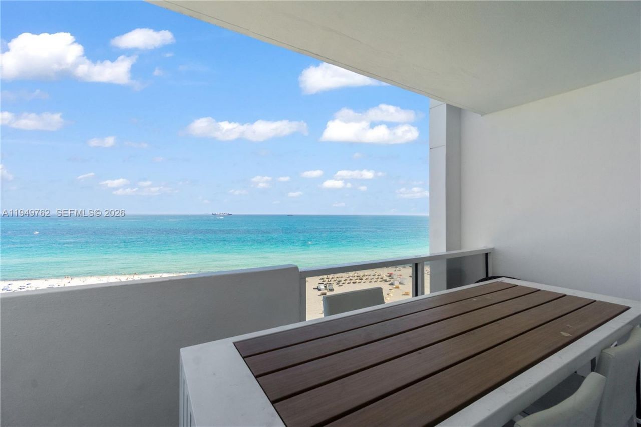 100 Lincoln Rd, Unit 1447, Miami Beach, FL 33139 Photo