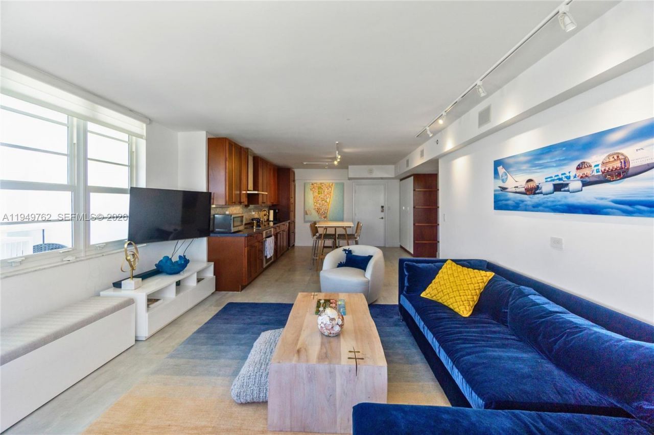 100 Lincoln Rd, Unit 1447, Miami Beach, FL 33139 Photo