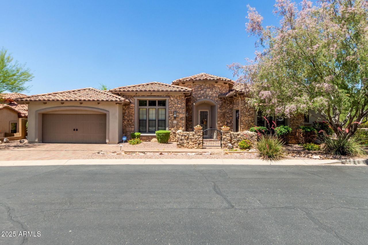 7134 E Sandia Street, Mesa, AZ 85207 Main Photo