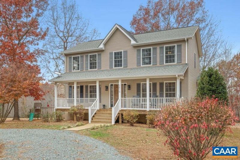 2615 Ducks Lake Ridge Rd, Scottsville, VA 24590 Main Photo