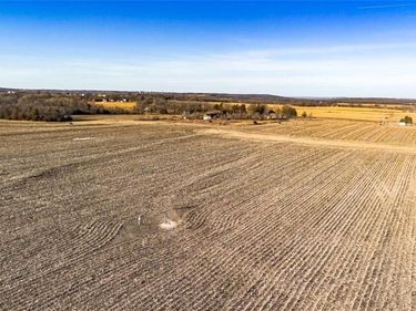 52.63 Acres M/L E 1900 Road, Baldwin City, KS 66006