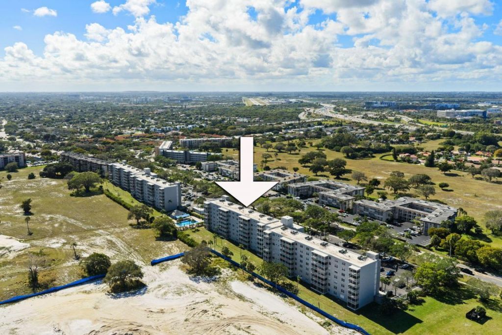 5700 NW 2nd Avenue, Unit 410, Boca Raton, FL 33487 Photo