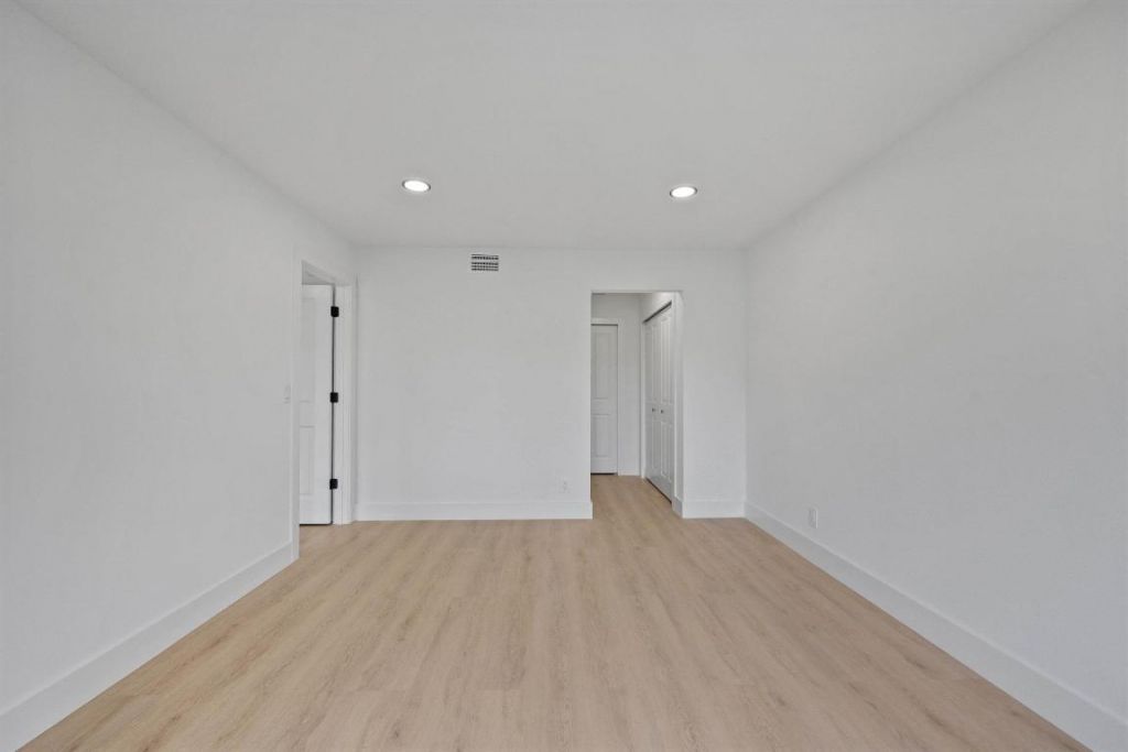 1112 Green Pine Boulevard, Unit F3, West Palm Beach, FL 33409 Photo